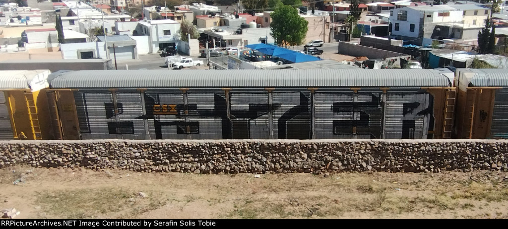 CSX Con Grafiti 